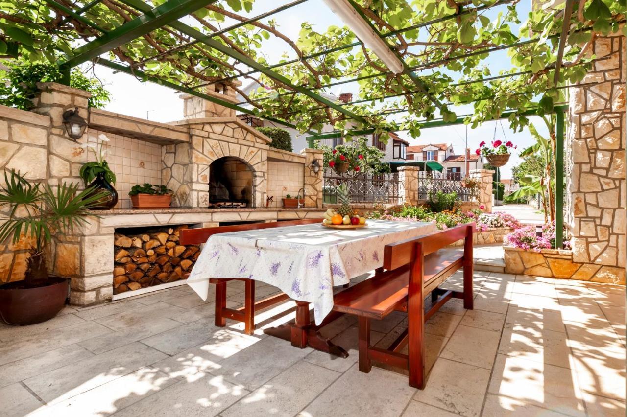 Apartments Villa Istria Rovinj Bagian luar foto